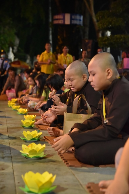 Last day of Temporary Ordination Retreat for Children in Summer