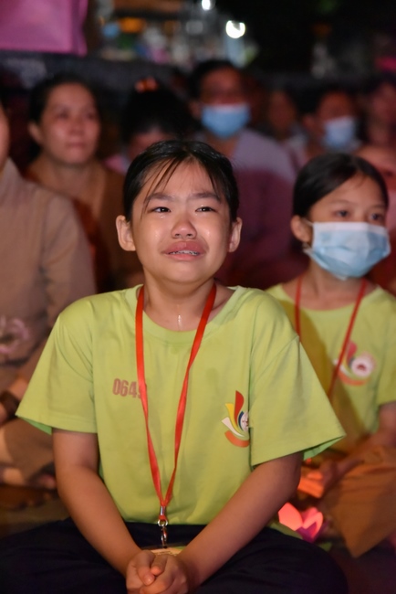 Last day of Temporary Ordination Retreat for Children in Summer