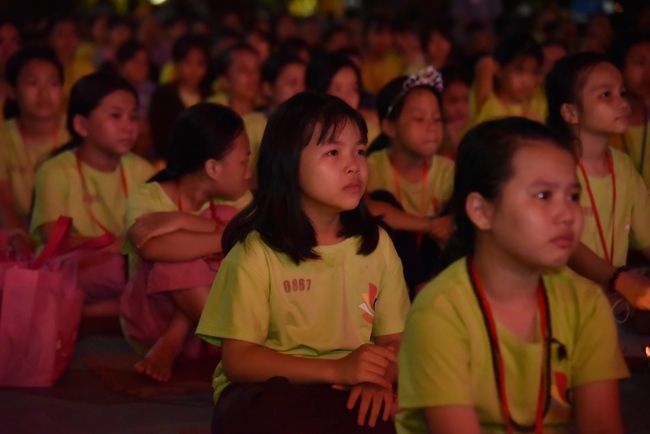 Last day of Temporary Ordination Retreat for Children in Summer