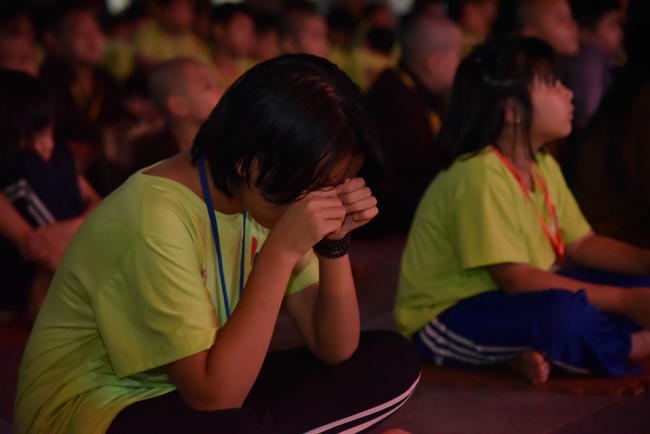 Last day of Temporary Ordination Retreat for Children in Summer