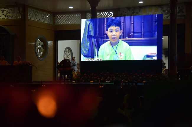 Last day of Temporary Ordination Retreat for Children in Summer