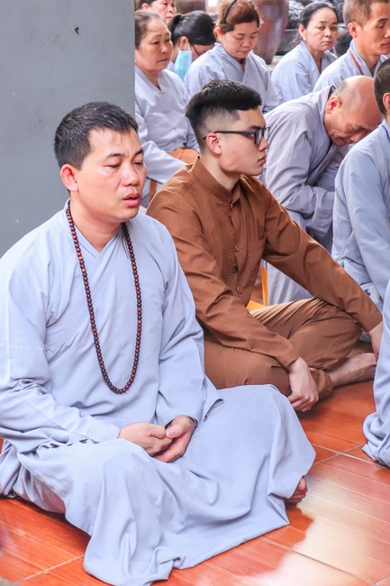 One-Day Peaceful Retreat at Hoa Phuc Pagoda