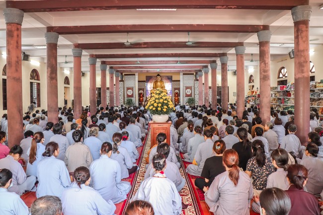 One-Day Peaceful Retreat at Hoa Phuc Pagoda