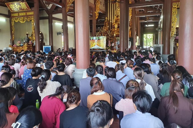 The 4th day of Summer Retreat at Tay Khanh Pagoda