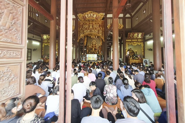 The 4th day of Summer Retreat at Tay Khanh Pagoda