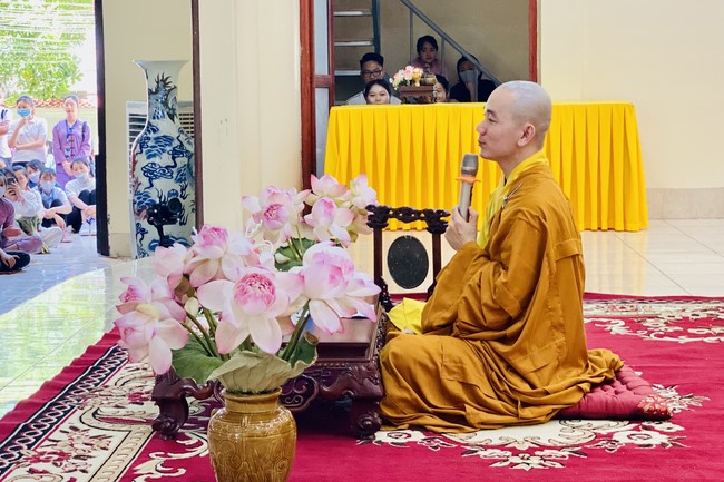 The 4th day of Summer Retreat at Tay Khanh Pagoda