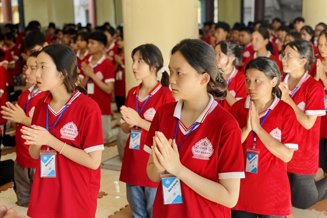 The 4th day of Summer Retreat at Tay Khanh Pagoda