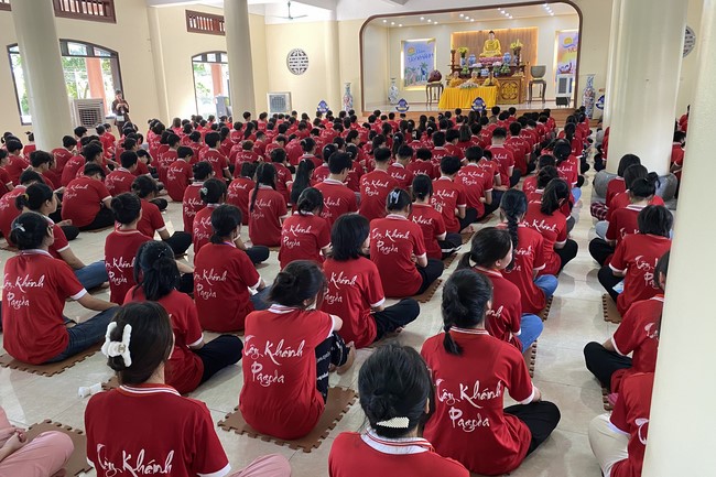 The 4th day of Summer Retreat at Tay Khanh Pagoda