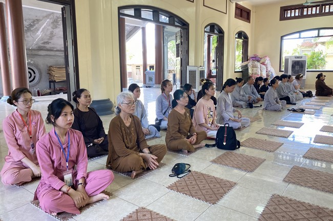 The 4th day of Summer Retreat at Tay Khanh Pagoda