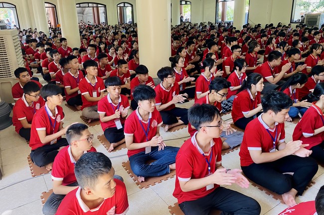 The 4th day of Summer Retreat at Tay Khanh Pagoda