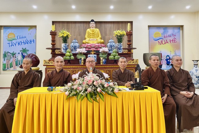 Last day of Summer Retreat at Tay Khanh Pagoda