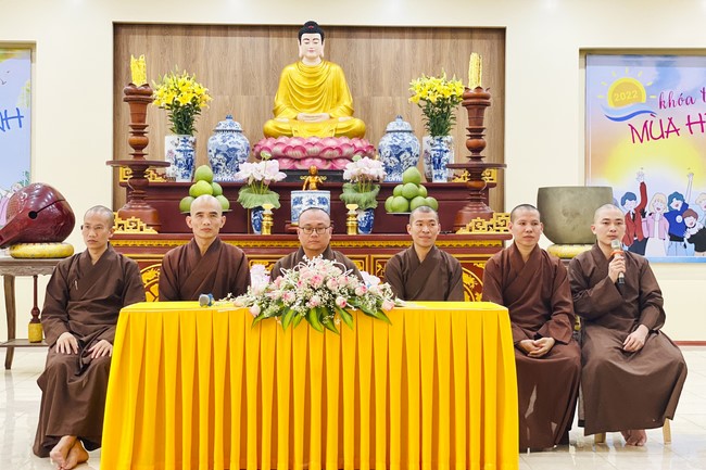 Last day of Summer Retreat at Tay Khanh Pagoda