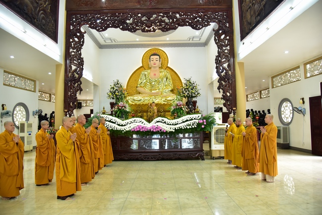 Visit Hoang Phap Pagoda of The Director Board of Vietnam Buddhist Sangha in Hoc Mon