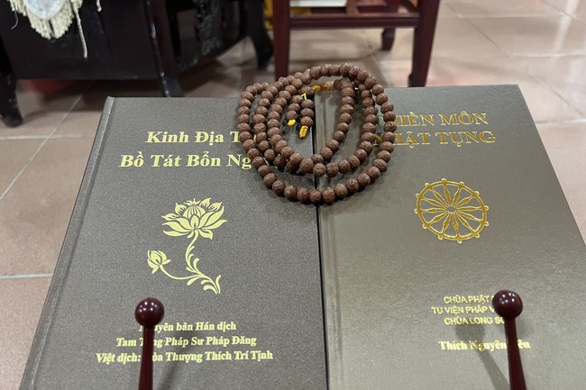 Dharma Assembly Ksihitigarbha - Linh Yin Temple, Taiwan