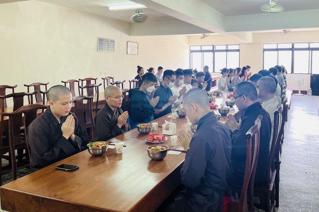 Dharma Assembly Ksihitigarbha - Linh Yin Temple, Taiwan