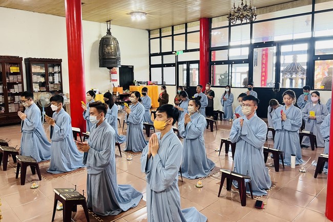 Dharma Assembly Ksihitigarbha - Linh Yin Temple, Taiwan