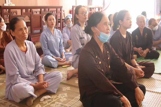 One- day peaceful Retreat at Tieu Dao pagoda - Quang Ninh