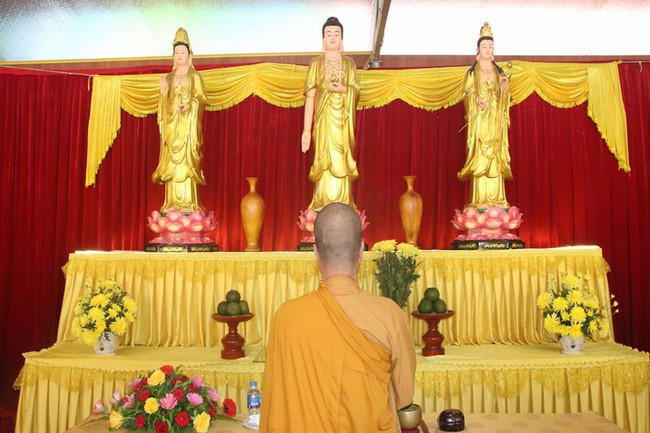 One- day peaceful Retreat at Tieu Dao pagoda - Quang Ninh