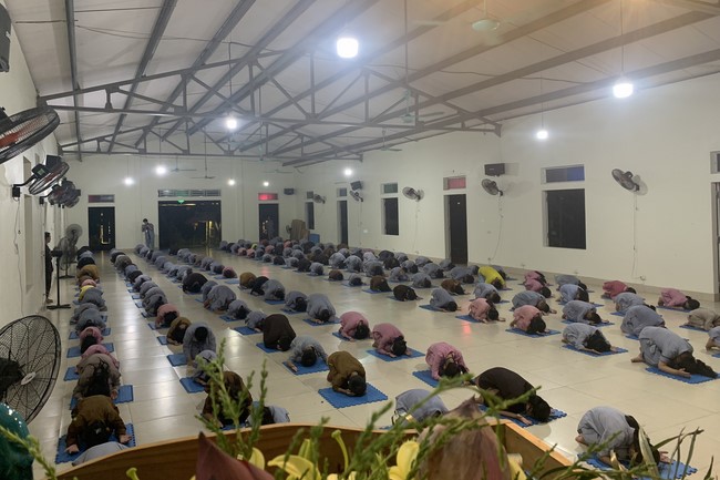 The 4th Day of “Yoga – got talent” Temporary Ordination in Summer for Children at Dong Cao Pagoda