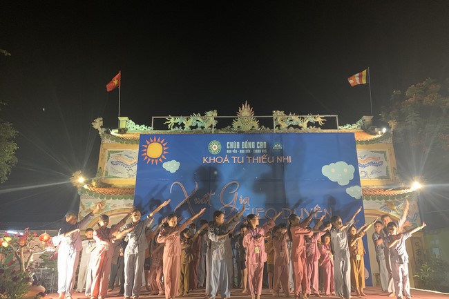 The 4th Day of “Yoga – got talent” Temporary Ordination in Summer for Children at Dong Cao Pagoda