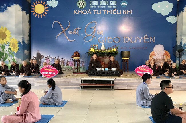 The 4th Day of “Yoga – got talent” Temporary Ordination in Summer for Children at Dong Cao Pagoda