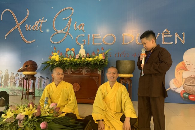 The 4th Day of “Yoga – got talent” Temporary Ordination in Summer for Children at Dong Cao Pagoda