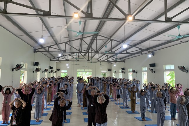 Chùa Đống Cao: Ngày thứ Năm Khóa tu Mùa hè Thiếu nhi
