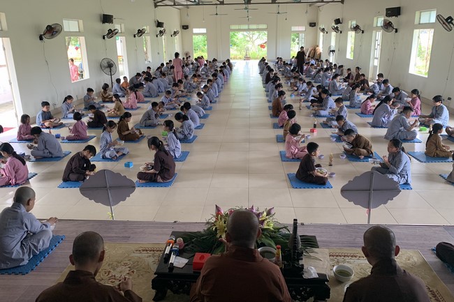 Chùa Đống Cao: Ngày thứ Năm Khóa tu Mùa hè Thiếu nhi