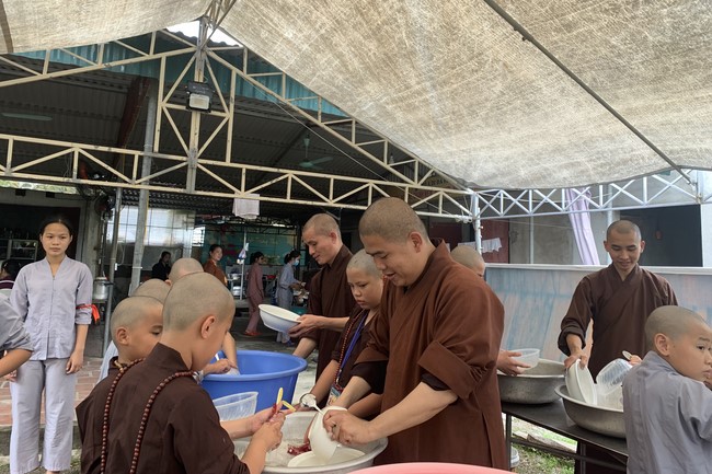 Chùa Đống Cao: Ngày thứ Năm Khóa tu Mùa hè Thiếu nhi