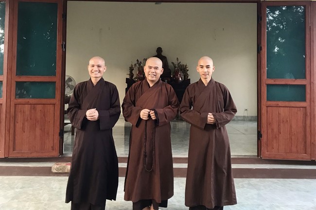The Last Day of Temporary ordination in Summer for Children at Dong Cao Pagoda
