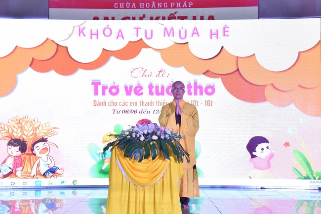 The 3rd Day of Huong Phap Branch 's Teenage Retreat, Cu Chi