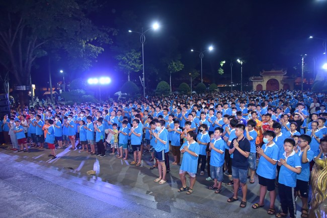 The 3rd Day of Huong Phap Branch 's Teenage Retreat, Cu Chi