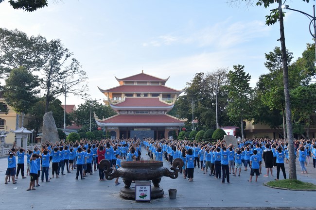The 3rd Day of Huong Phap Branch 's Teenage Retreat, Cu Chi