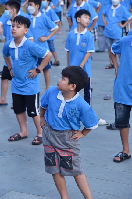 The 3rd Day of Huong Phap Branch 's Teenage Retreat, Cu Chi