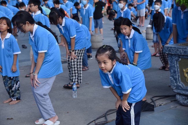 The 3rd Day of Huong Phap Branch 's Teenage Retreat, Cu Chi