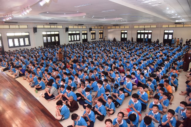 The 3rd Day of Huong Phap Branch 's Teenage Retreat, Cu Chi