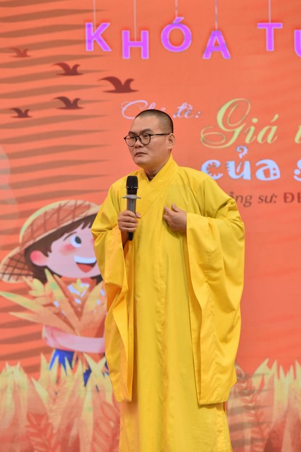 The 3rd Day of Huong Phap Branch 's Teenage Retreat, Cu Chi