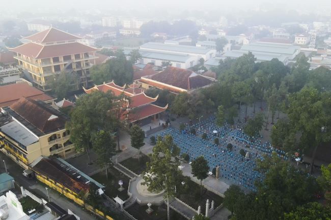 The 3rd Day of Huong Phap Branch 's Teenage Retreat, Cu Chi