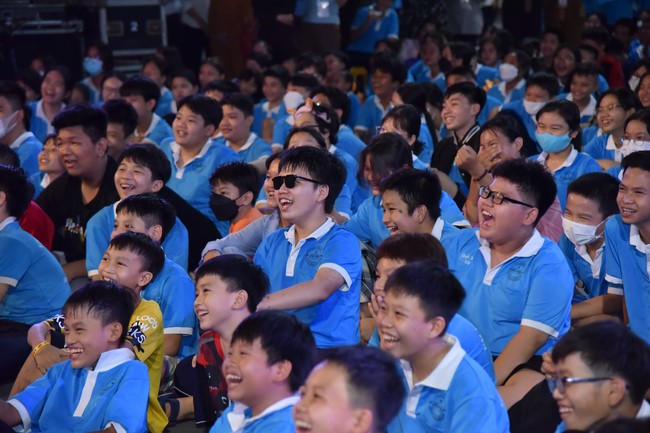 The 3rd Day of Huong Phap Branch 's Teenage Retreat, Cu Chi