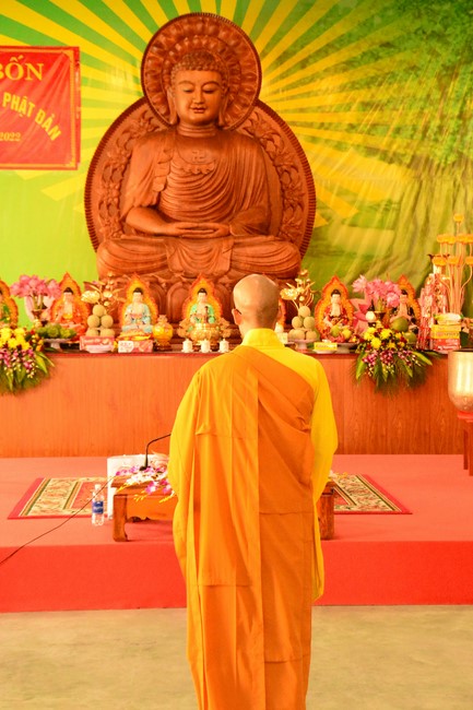 Chùa Bốn: Tu niệm Phật Một ngày An lạc