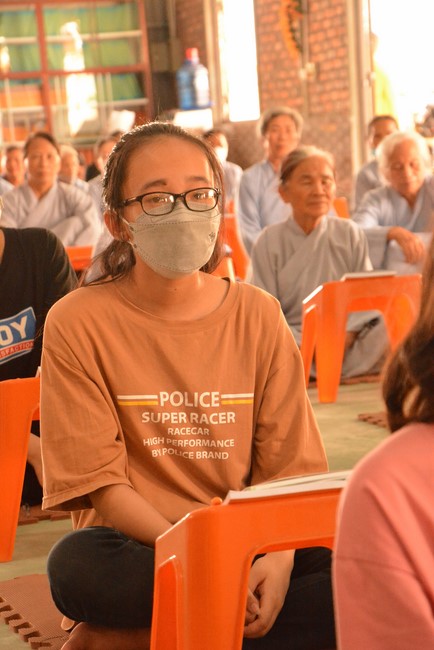 Chùa Bốn: Tu niệm Phật Một ngày An lạc