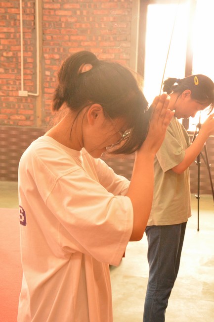 Chùa Bốn: Tu niệm Phật Một ngày An lạc