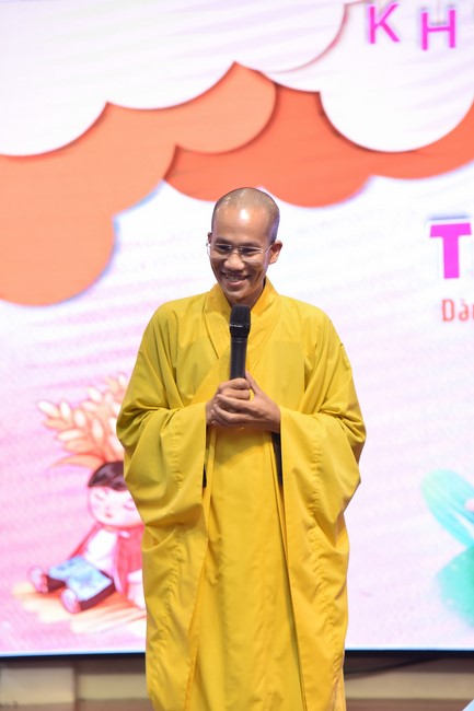 The 4th Day of Huong Phap Branch 's Teenage Retreat, Cu Chi