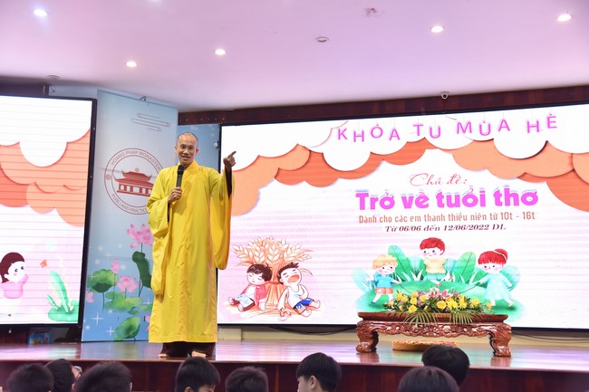 The 4th Day of Huong Phap Branch 's Teenage Retreat, Cu Chi