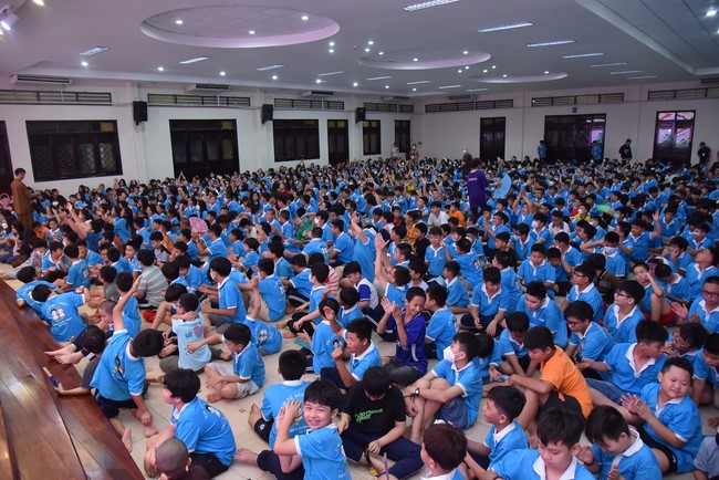The 4th Day of Huong Phap Branch 's Teenage Retreat, Cu Chi