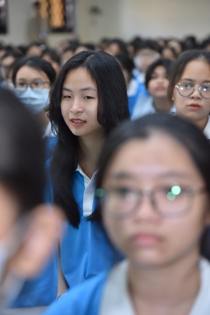 The 4th Day of Huong Phap Branch 's Teenage Retreat, Cu Chi