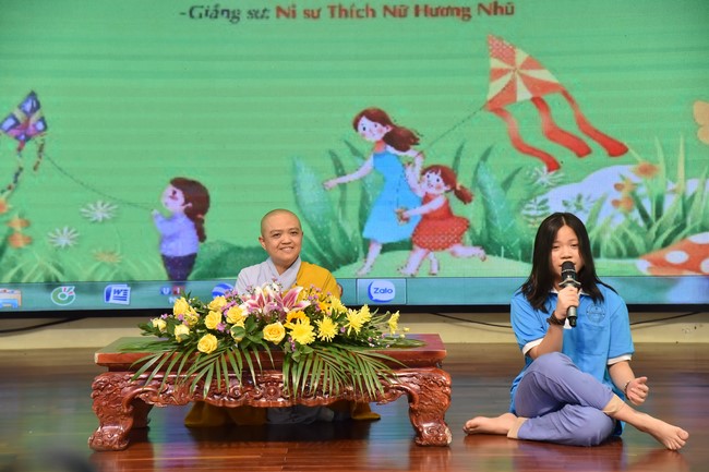 The 4th Day of Huong Phap Branch 's Teenage Retreat, Cu Chi