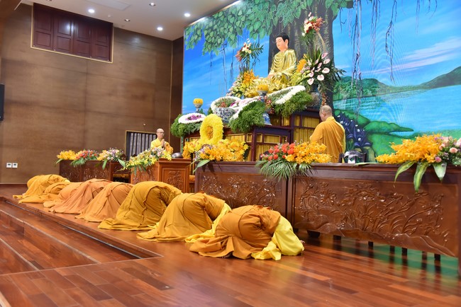 The 4th Day of Huong Phap Branch 's Teenage Retreat, Cu Chi