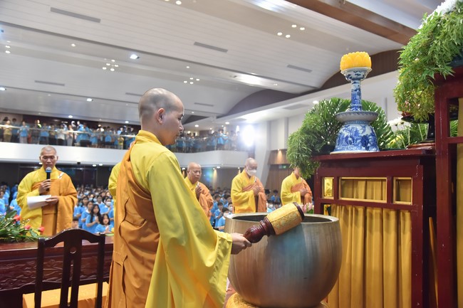 The 4th Day of Huong Phap Branch 's Teenage Retreat, Cu Chi