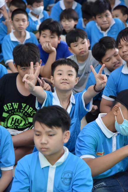 The 4th Day of Huong Phap Branch 's Teenage Retreat, Cu Chi